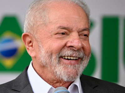 Lula se reúne com conselheiro de segurança dos EUA em Brasília