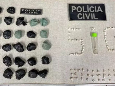 Polícia apreende 3 adolescentes com mais de 100 pedras de crack 