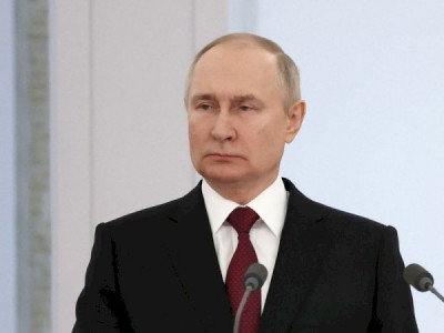Putin afirma que guerra na Ucrânia ‘vai demorar um pouco’ e considera usar arsenal nuclear