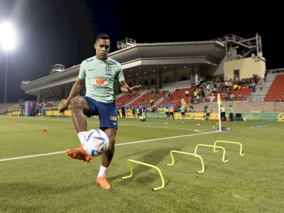 Seleção Brasileira inicia preparação para jogo contra a Croácia