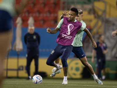 Tite repete equipe das oitavas e escala Militão na lateral 