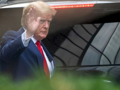 Trump é acusado de crimes ligados ao ataque ao Capitólio