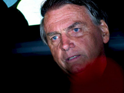 Corregedor do TSE torna Bolsonaro investigado em mais uma ação