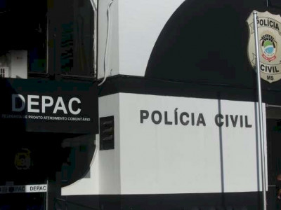 Homem passa horas refém de criminosos após ter moto roubada
