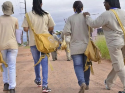 Lei transforma agentes comunitários em profissionais de saúde