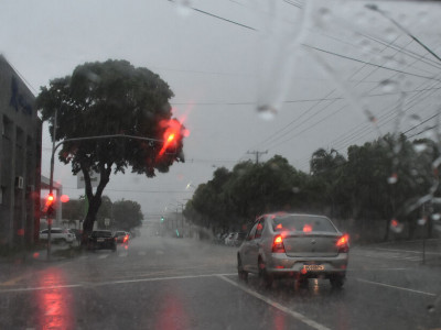 Mato Grosso do Sul está sob aviso de perigo de chuvas intensas 