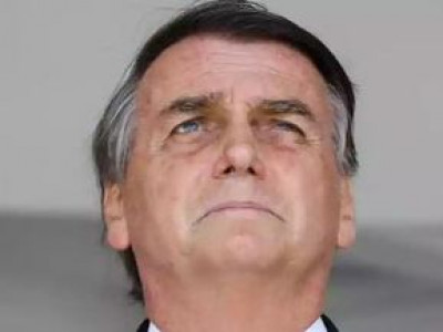 MP pede bloqueio de bens de Bolsonaro por atos em Brasília 