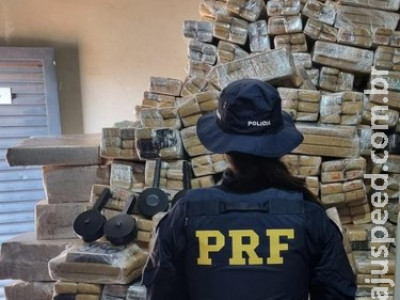 PRF apreende 3,7 toneladas de maconha em Sidrolândia