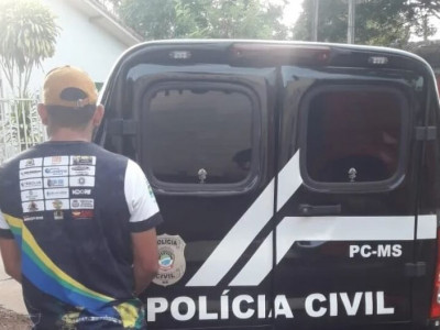 Rapaz é preso por violência doméstica