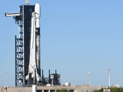 Lançamento de nave que transportaria astronautas é cancelada