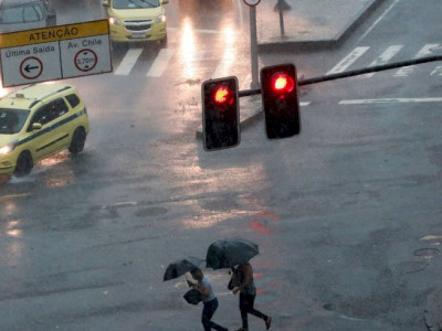 Rio registra aumento de 66% no volume de chuva em fevereiro