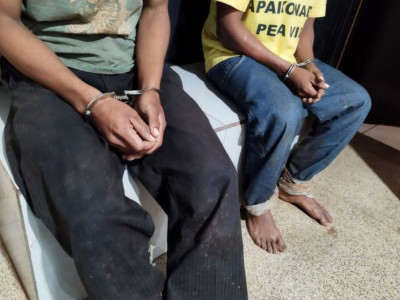 Dupla de bike é presa com maconha em rodovia estadual