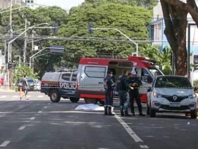 Mulher morre atropelada no Centro de Campo Grande