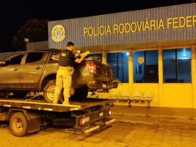 PRF apreende 1,4 tonelada de maconha e recupera caminhonete em Bataguassu