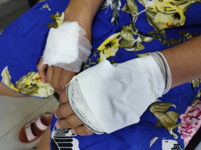 Homem esfaqueia esposa após chegar em casa bêbado