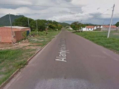 Criança de 7 anos morre após ser atropelada por moto