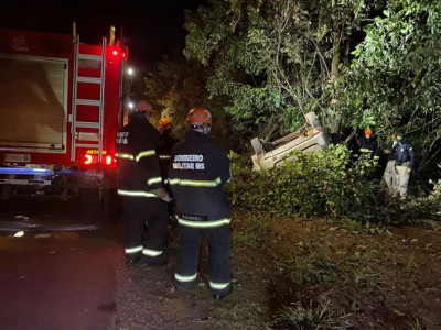 Homem morre após capotar veículo em rodovia de MS