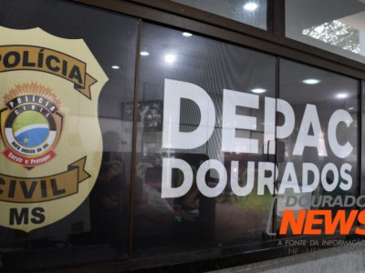 Mulher furta máquina de costura após invadir residência