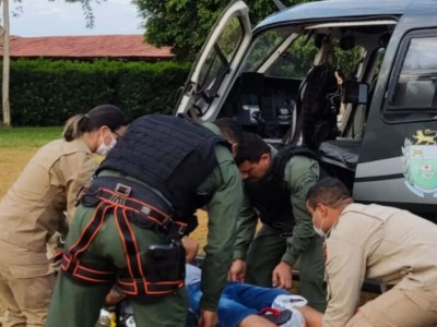 Vítima de picada de cobra é resgatada em atendimento aéreo