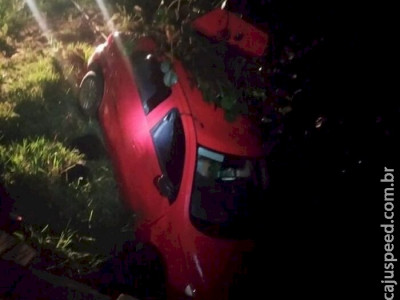 Casal morre após carro cair de ponte em Aquidauana