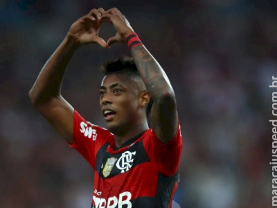 Flamengo vence Grêmio e fica na terceira posição do Brasileiro