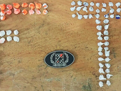 Homem é preso em flagrante com porções de cocaína e crack