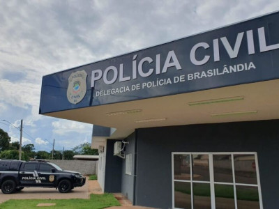 Mulher acusada de série de furtos por conta de vício é presa