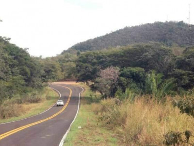 Acidente entre carro e moto mata homem na MS-446, em Miranda