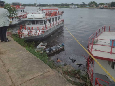 Durante bebedeira, homem pega caminhonete e cai no Rio Paraguai