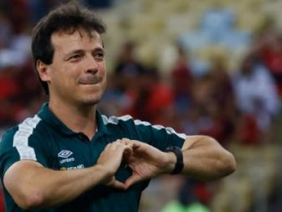 Fernando Diniz é anunciado como técnico da seleção brasileira
