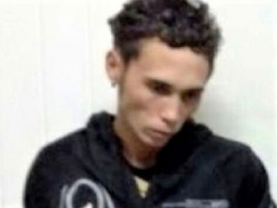 Rapaz é preso por bater e ameaçar matar o pai em Naviraí
