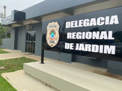 Jovem é assassinado com facadas no rosto e pescoço