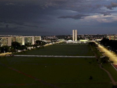 Lula já revogou 97 normas do governo Bolsonaro, aponta estudo