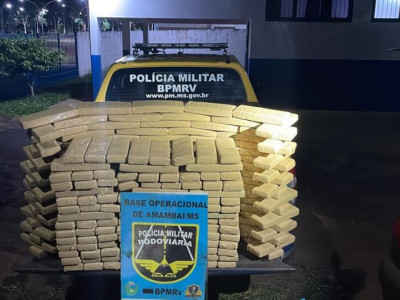 Casal é preso com quase meia tonelada de maconha na fronteira