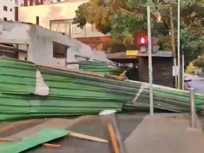 Chuva provoca estragos na região central de Campo Grande