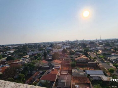 Sextou com calorão e pancadas de chuva em MS