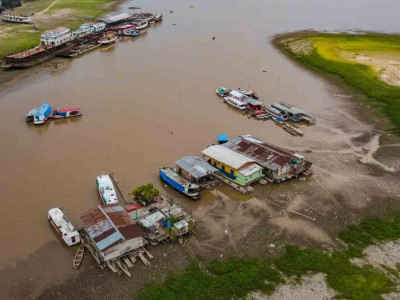 Após sofrer com nuvem de fumaça, chuvas voltam a cair em Manaus