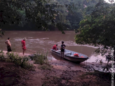 Com apoio de bombeiro de Fátima do Sul, corpo de pescador de Bataguassu é encontrado no rio Anhanduí, em Nova Andradina