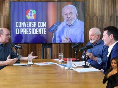 Lula pede que homens "criem juízo" e façam exame de próstata