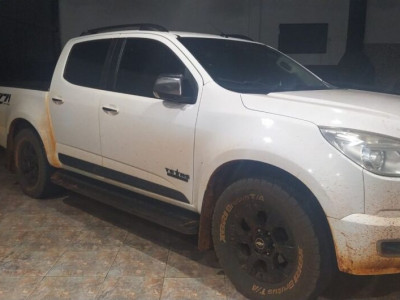 Casal é preso após furtar ração de propriedade rural