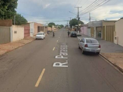 Mulher some e namorado é encontrado morto esfaqueado