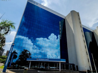 Benefícios do INSS acima do mínimo terão reajuste de 3,71%