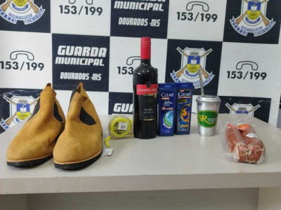 Jovem é preso após furtar mercado no Cachoeirinha