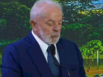 Lula diz que não há perdão para quem atenta contra à democracia