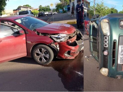 Batida em cruzamento deixa cinco feridos em Corumbá