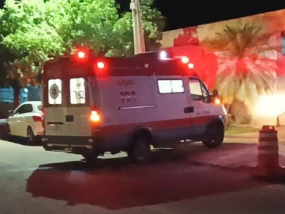 Casal é arremessado de caminhão em capotamento na MS-427