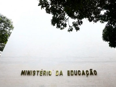 Governo deve repassar R$ 19 bilhões do salário-educação em 2024