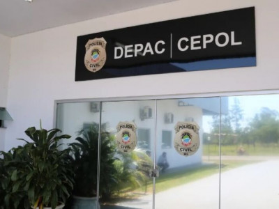 Jovem morre ao bater em cerca durante fuga da polícia
