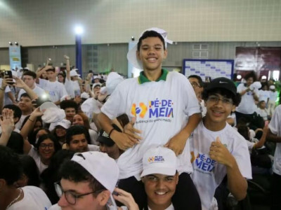 Pé-de-Meia: pagamento da primeira parcela começa nesta terça