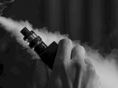 Anvisa mantém proibição ao cigarro eletrônico no país